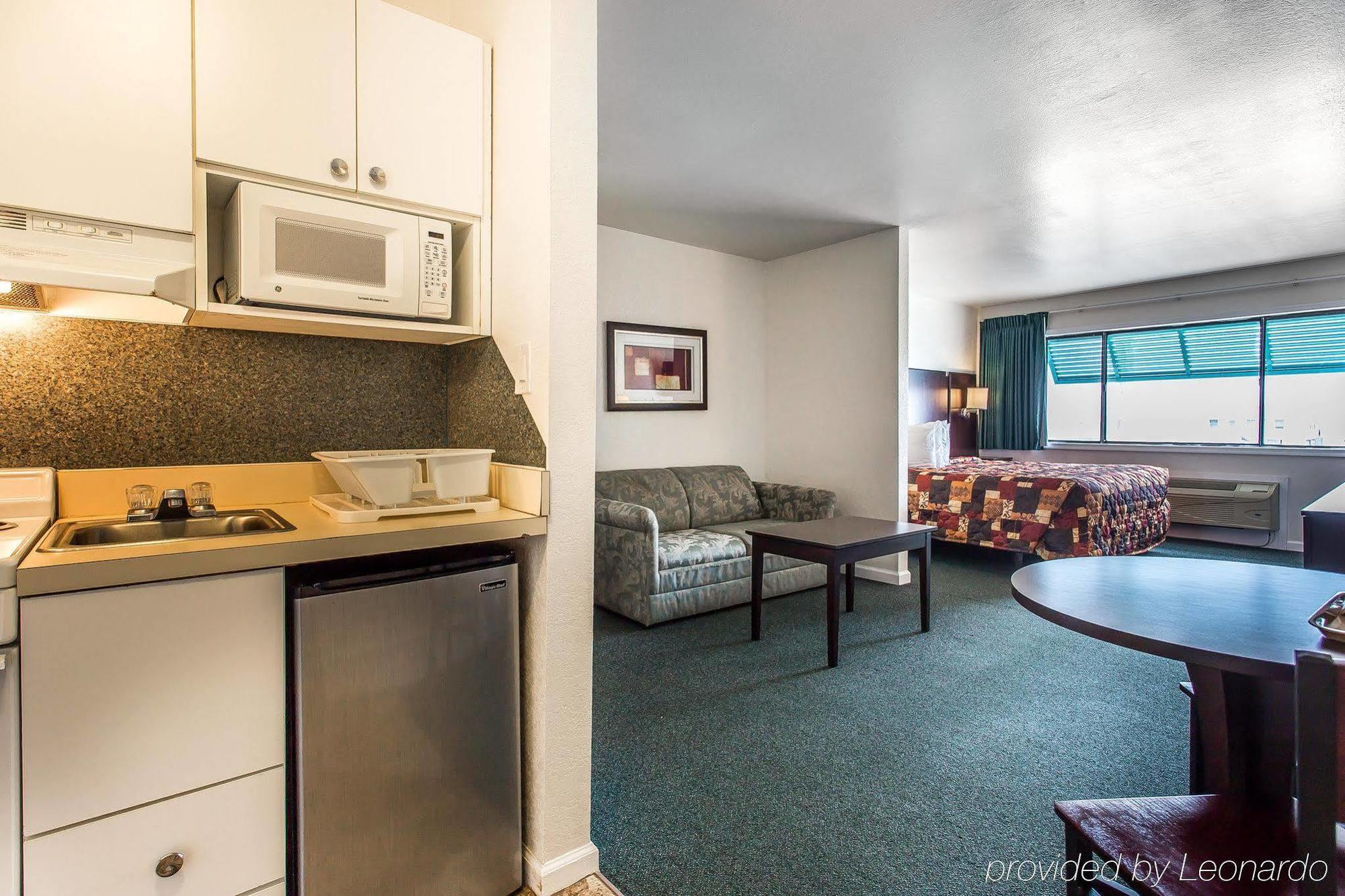 Rodeway Inn & Suites Nags Head Exteriör bild