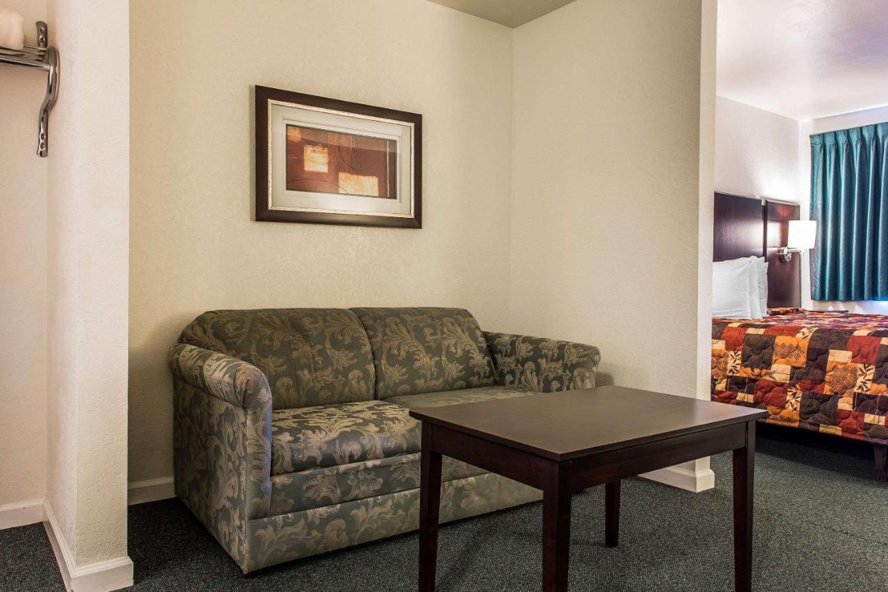 Rodeway Inn & Suites Nags Head Exteriör bild